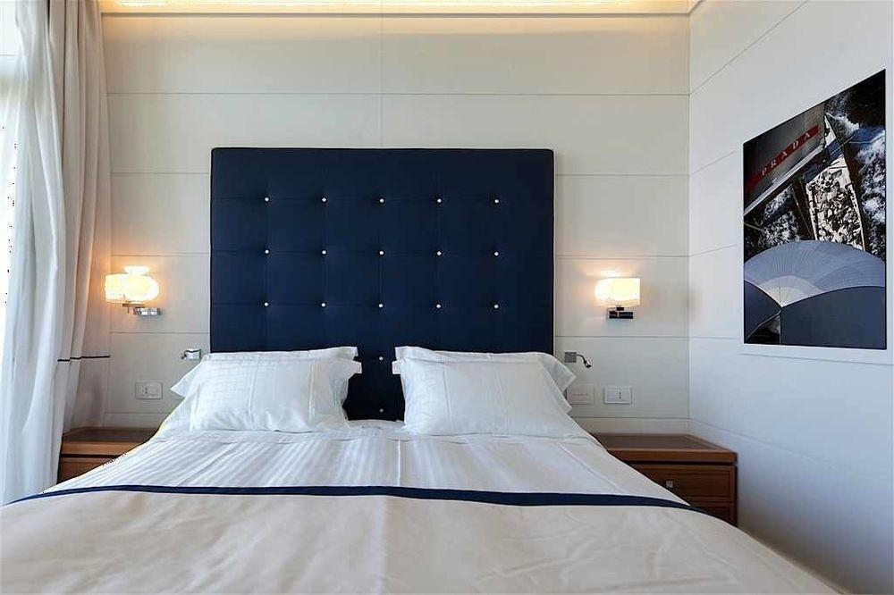 Yacht Club Marina Di 2* Loano