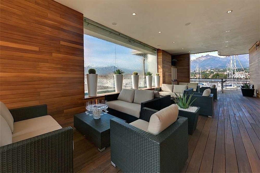 Yacht Club Marina Di 2*