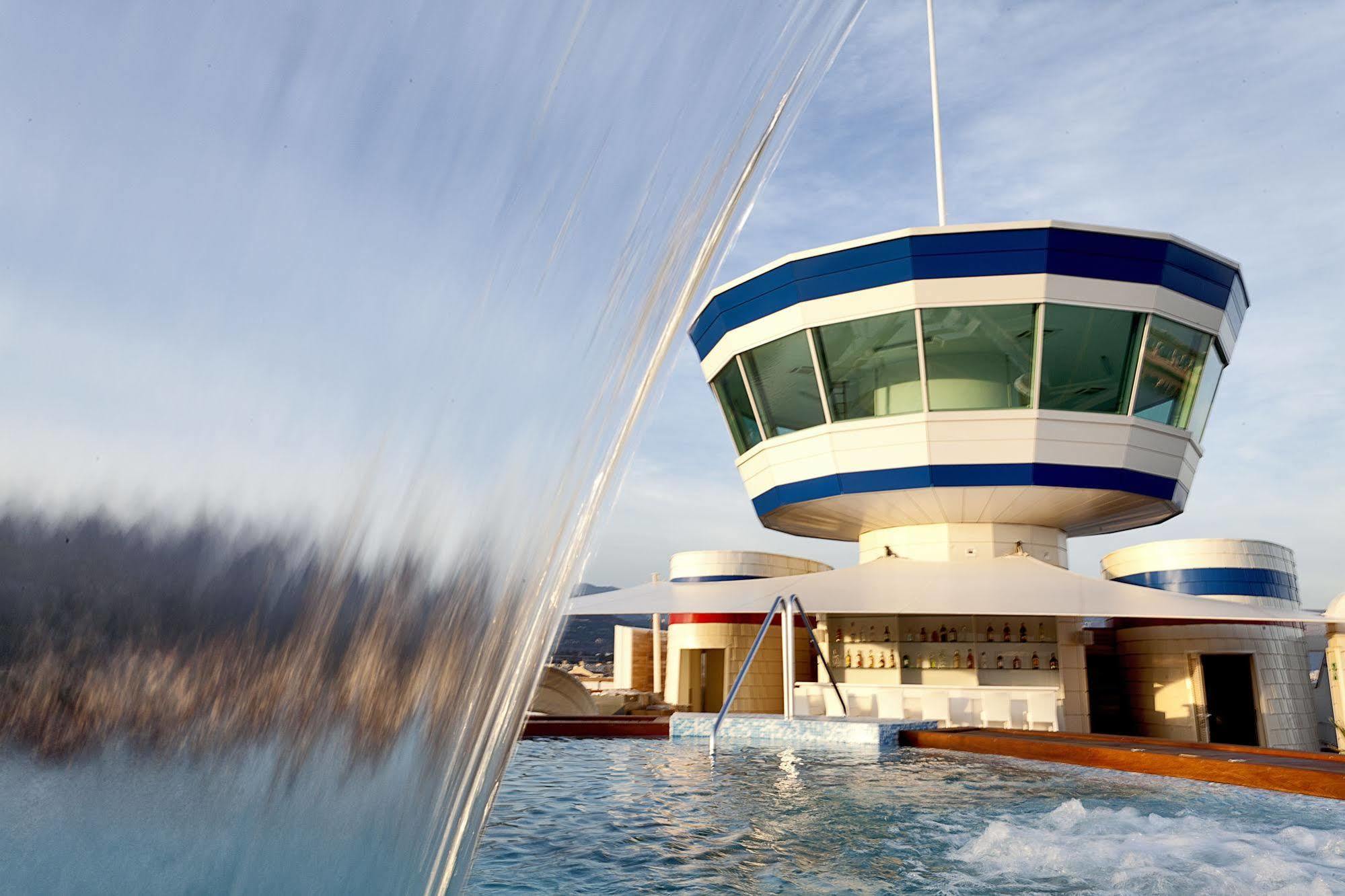Yacht Club Marina Di 2* Loano